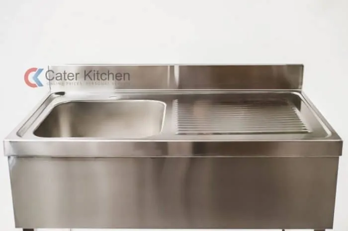 Deep pot wash sink 1000 with right hand drainer - Cater Kitchen stainless steel sinks – robust, hygienic, and built for high-demand commercial kitchens and catering setups, ensuring lasting quality and easy maintenance.